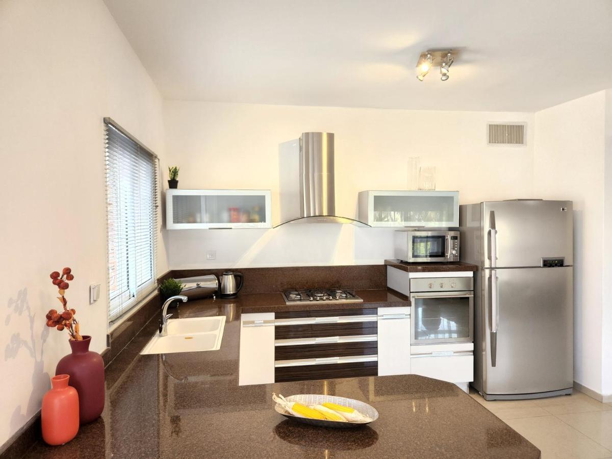 Melony Apartments Al Hyam 엘라트 외부 사진
